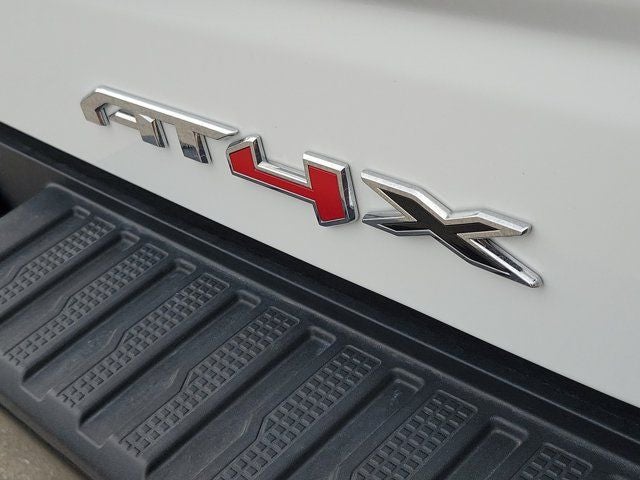 2025 GMC Sierra 1500 AT4X
