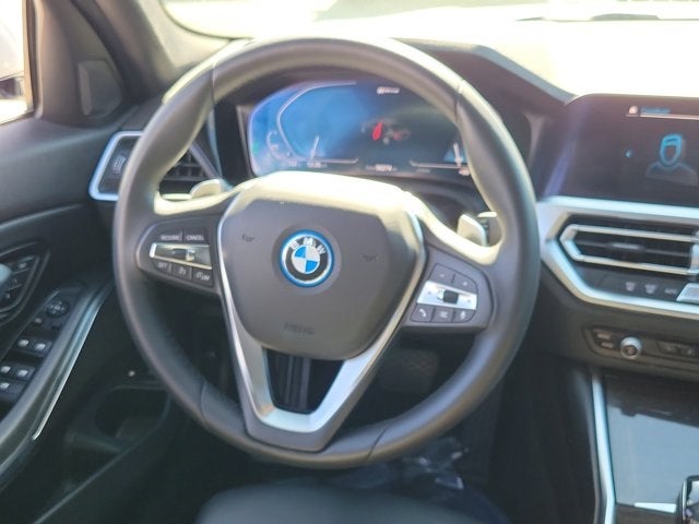 2022 BMW 3 Series 330e iPerformance