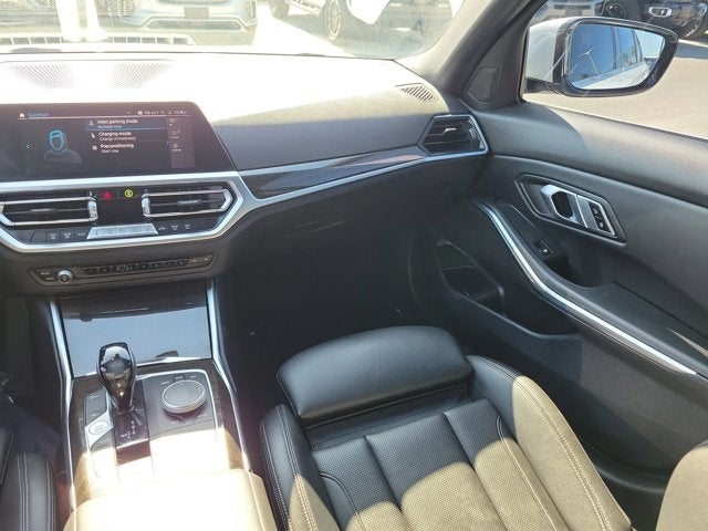 2022 BMW 3 Series 330e iPerformance