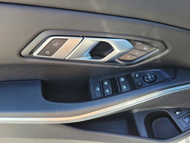 2022 BMW 3 Series 330e iPerformance