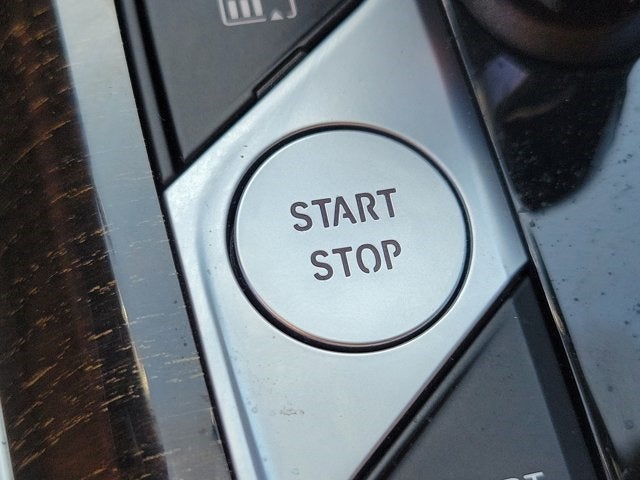 2022 BMW 3 Series 330e iPerformance