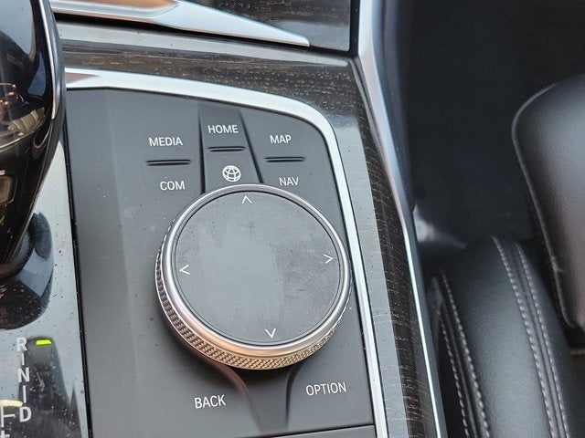 2022 BMW 3 Series 330e iPerformance