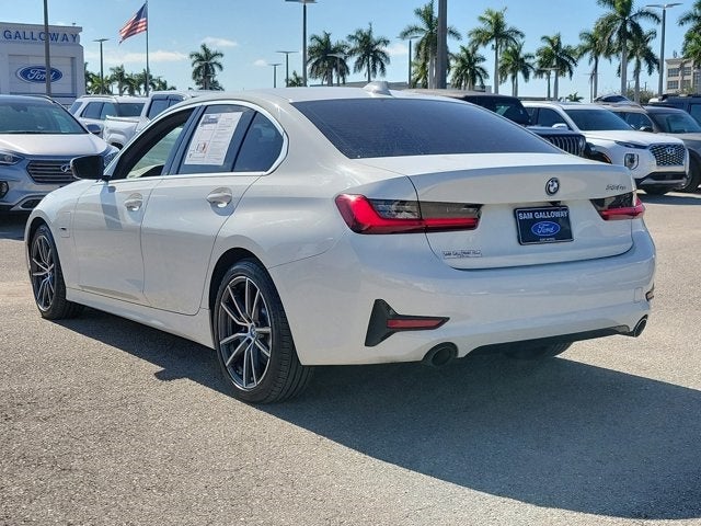 2022 BMW 3 Series 330e iPerformance