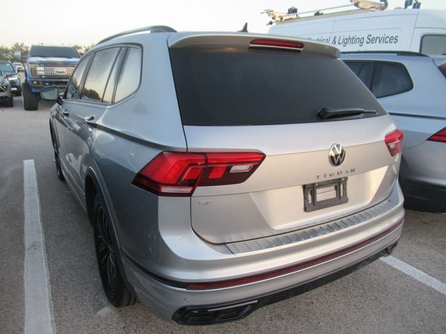 2022 Volkswagen Tiguan 2.0T SE R-Line Black