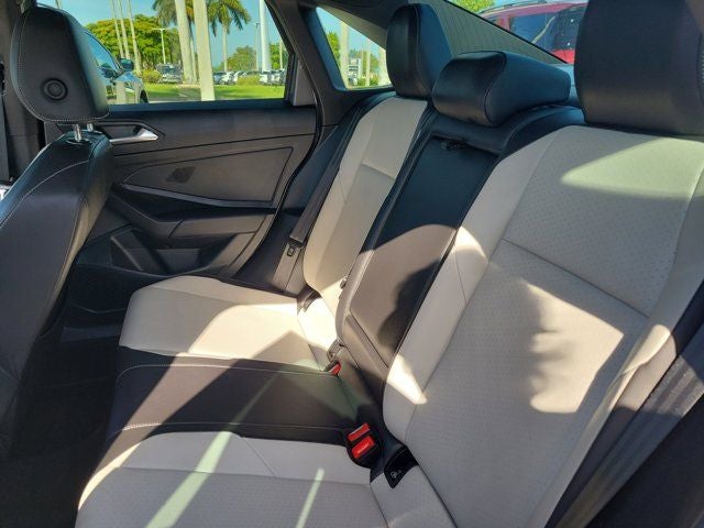 2020 Volkswagen Jetta R-Line