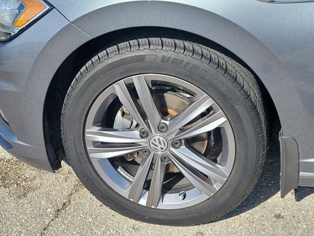 2020 Volkswagen Jetta R-Line