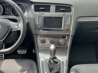 2017 Volkswagen Golf Alltrack TSI SE 4Motion