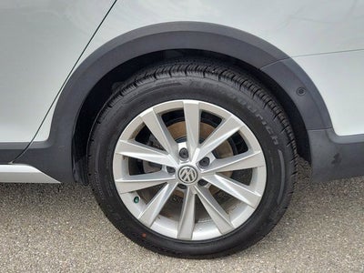2017 Volkswagen Golf Alltrack TSI SE 4Motion