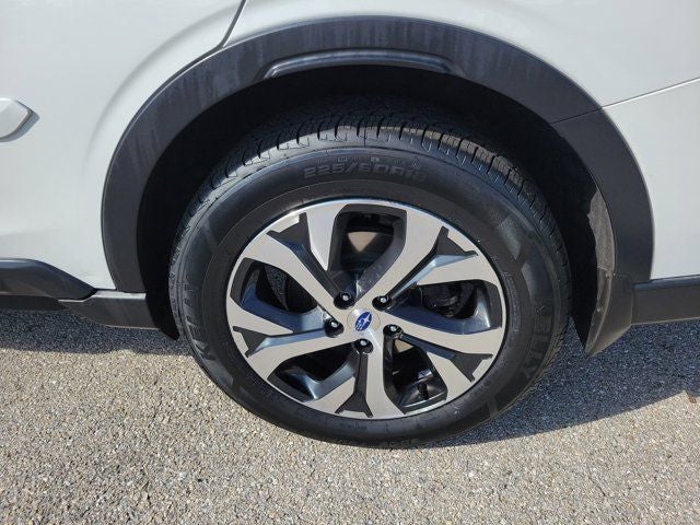 2020 Subaru Outback Touring XT