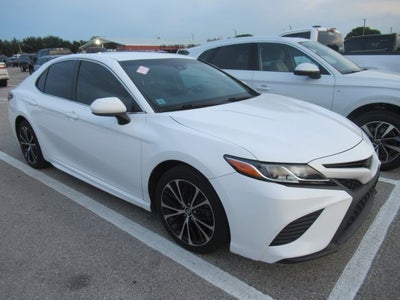 2018 Toyota Camry SE