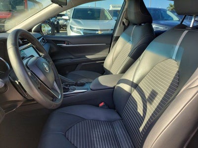 2018 Toyota Camry SE