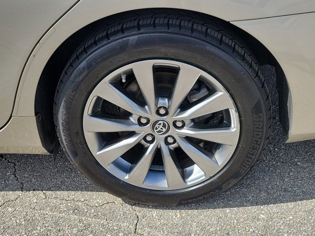 2017 Toyota Camry Hybrid SE