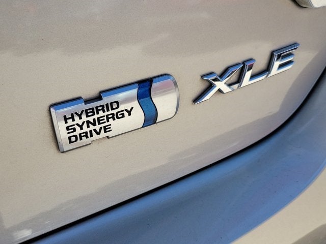 2017 Toyota Camry Hybrid SE