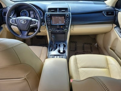 2017 Toyota Camry Hybrid SE