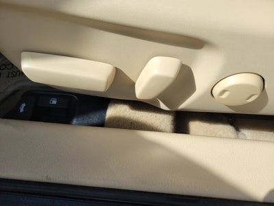 2017 Toyota Camry Hybrid SE