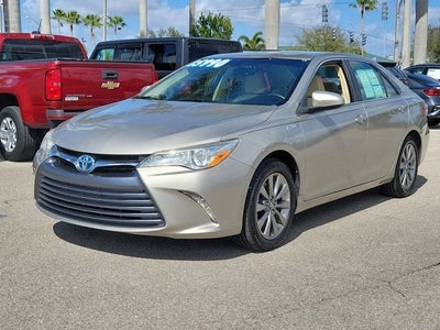 2017 Toyota Camry Hybrid SE
