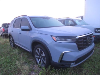 2023 Honda Pilot Touring