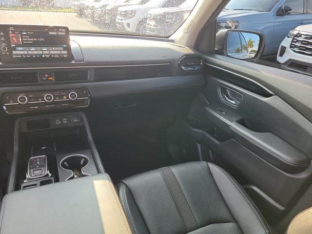 2023 Honda Pilot Touring
