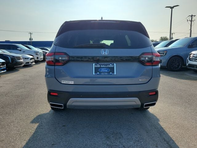 2023 Honda Pilot Touring