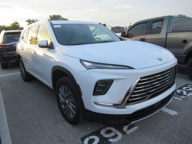 2026 Buick Enclave Preferred's photo