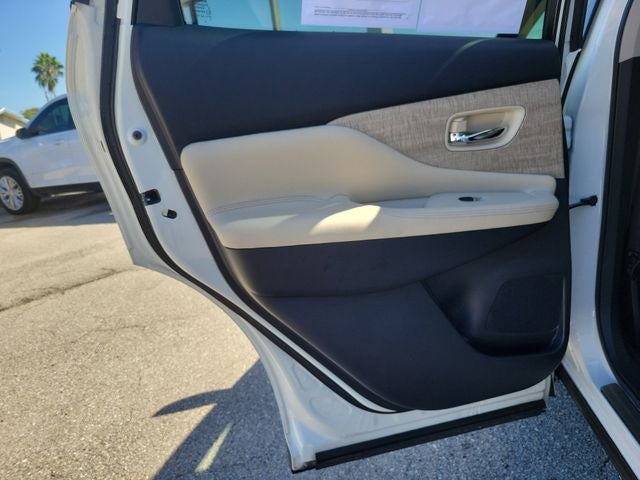 2022 Nissan Murano SL