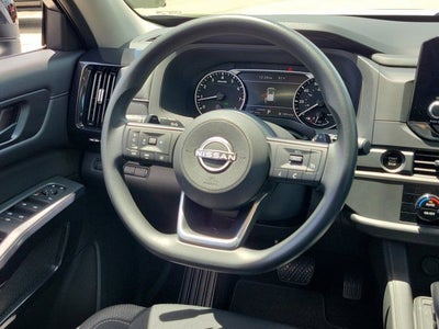 2025 Nissan Pathfinder S