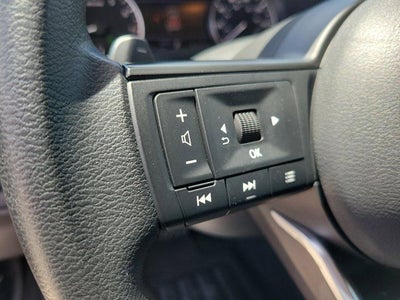 2025 Nissan Pathfinder S
