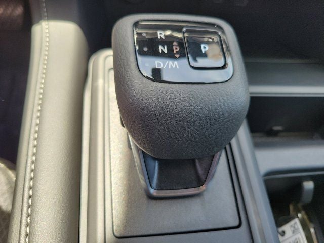 2025 Nissan Pathfinder S