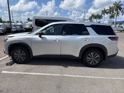 2025 Nissan Pathfinder S
