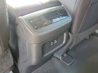 2023 Nissan Pathfinder SV