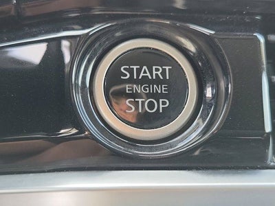 2023 Nissan Pathfinder SV