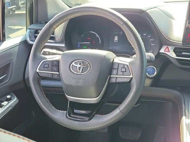 2022 Toyota Sienna XSE 7 Passenger