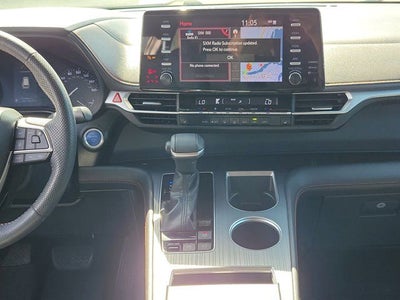 2022 Toyota Sienna XSE 7 Passenger