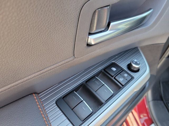 2022 Toyota Sienna XSE 7 Passenger