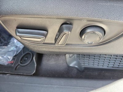 2022 Toyota Sienna XSE 7 Passenger