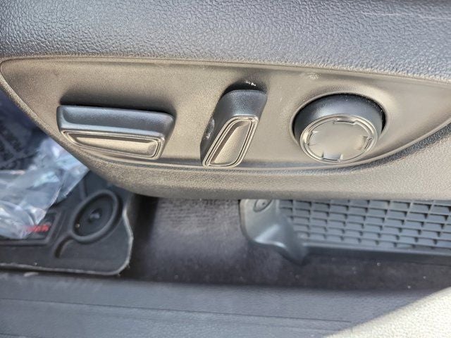 2022 Toyota Sienna XSE 7 Passenger