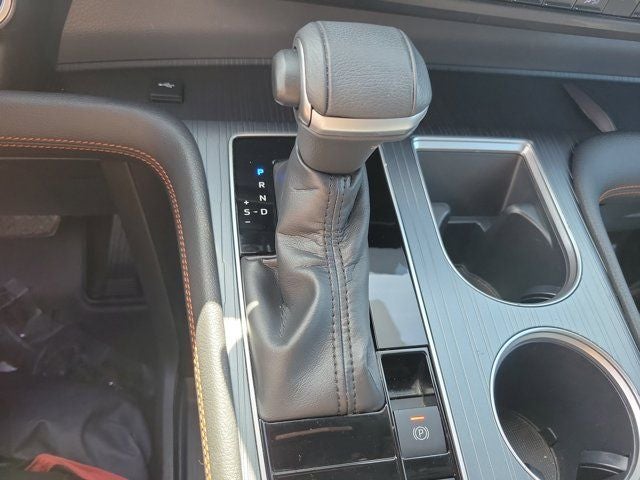 2022 Toyota Sienna XSE 7 Passenger