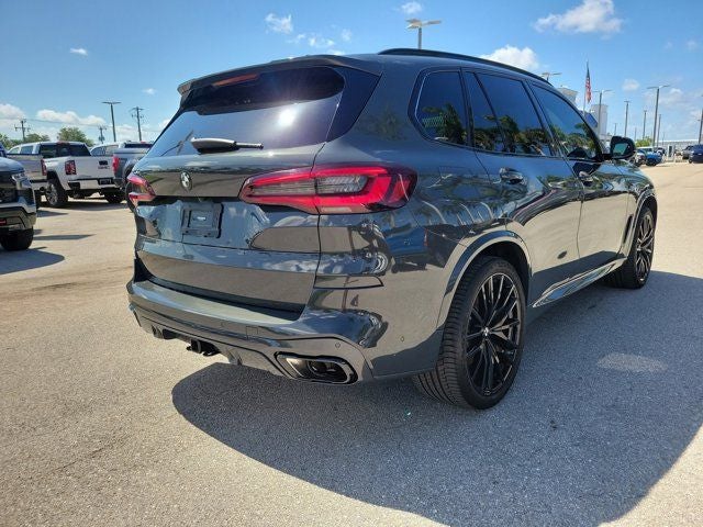 2023 BMW X5 M50i