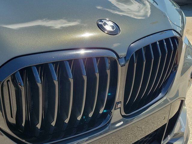 2023 BMW X5 M50i