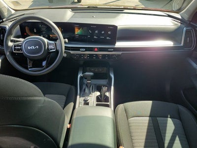 2024 Kia Sorento LX