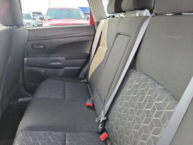 2023 Mitsubishi Outlander Sport 2.0 ES