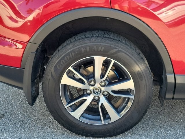2016 Toyota RAV4 XLE