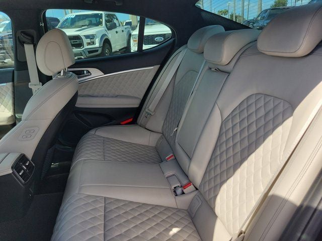 2023 Genesis G70 3.3T