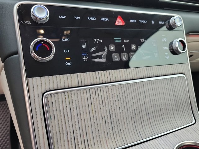 2025 Genesis GV80 2.5T Prestige