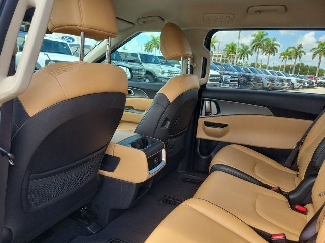 2022 Kia Carnival LXS