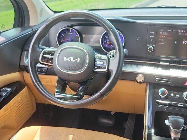 2022 Kia Carnival LXS