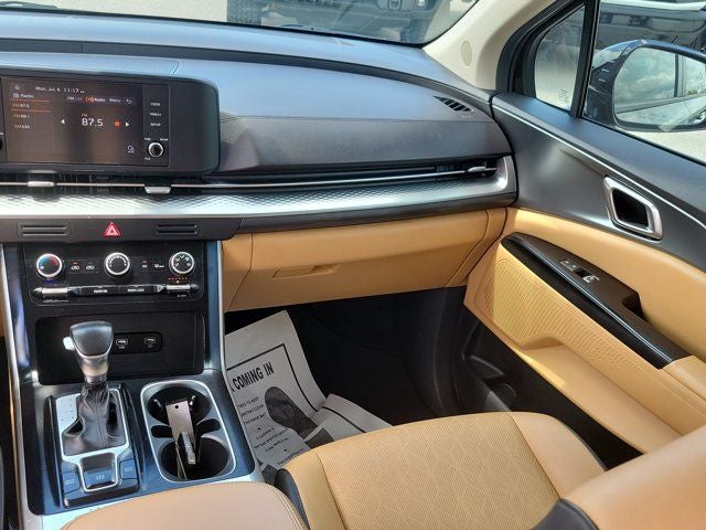 2022 Kia Carnival LXS