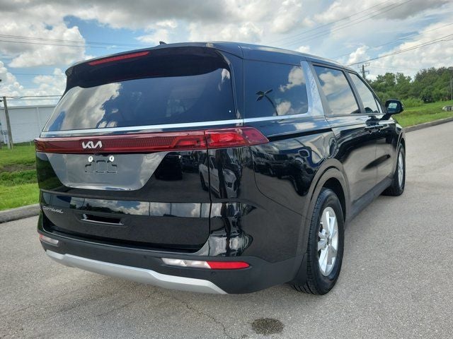 2022 Kia Carnival LXS