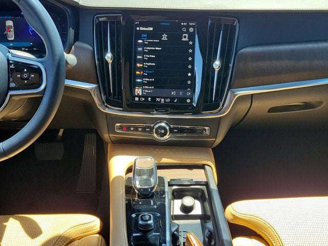 2023 Volvo S90 Ultimate