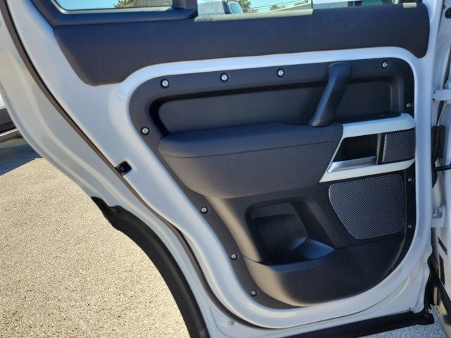 2021 Land Rover Defender 110 S